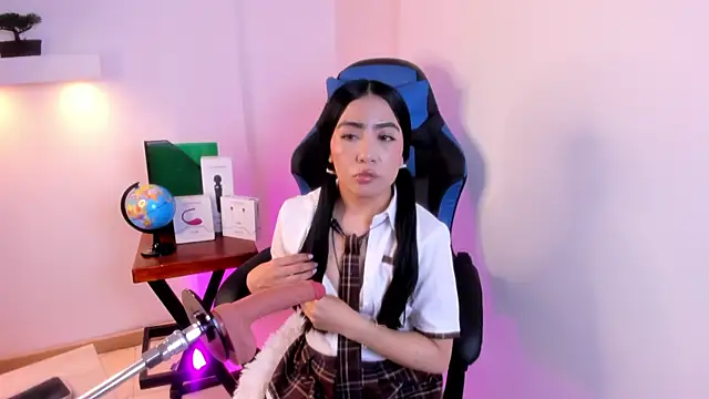 Valecute  online show from 2, 5, 2026