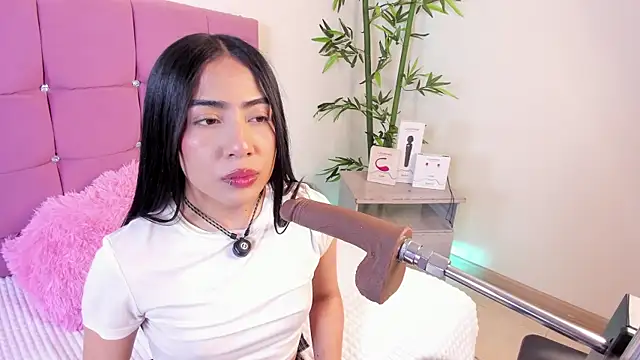 Valecute  online show from 5, 5, 2026