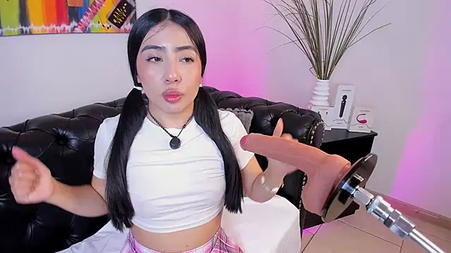 Valecute  online show from 15, 6, 2026