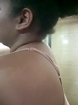 Snapshot of Valentina_belmont chatting on 2, 3, 2026 Valentina belmont online show from 2, 3, 2026