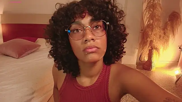 Meganlux1 online show from 20, 5, 2026