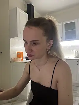 AinyrVixxen online show from 4, 4, 2026