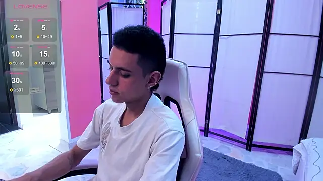 dominicjonnes online show from 9, 3, 2026