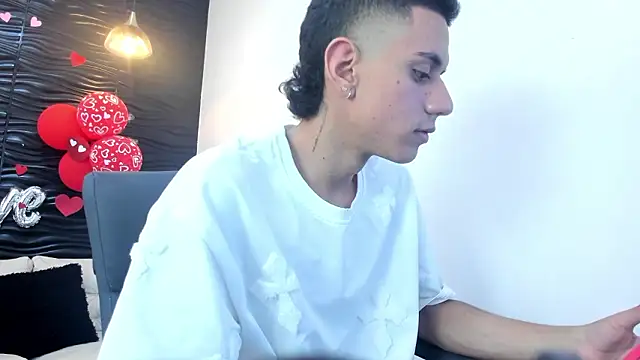 dominicjonnes online show from 16, 3, 2026