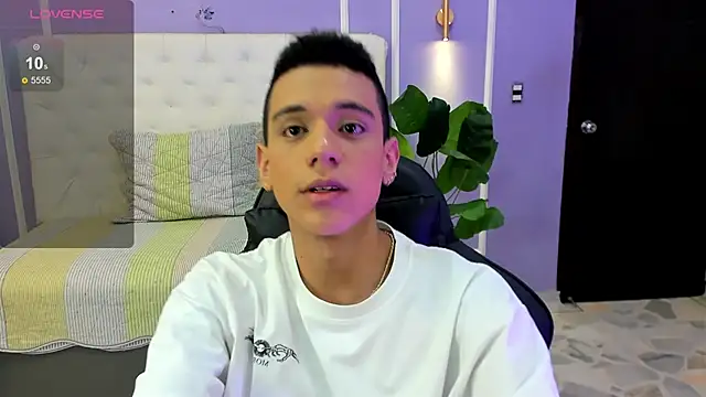 Snapshot of dominicjonnes chatting on 28, 2, 2026 dominicjonnes online show from 28, 2, 2026