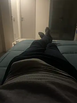 Snapshot of frenk33 chatting on 3, 3, 2026 frenk33 online show from 3, 3, 2026