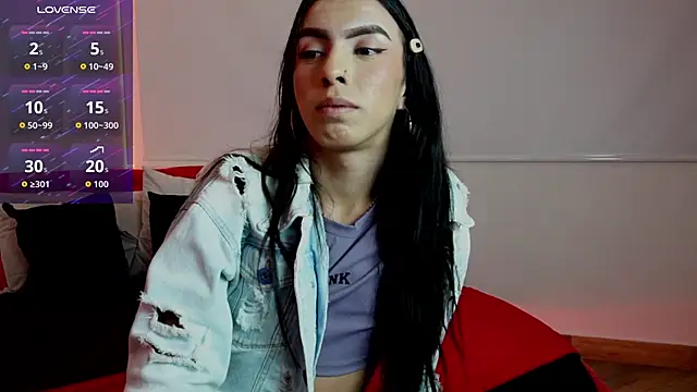 Fernanda thail  online show from 16, 4, 2026