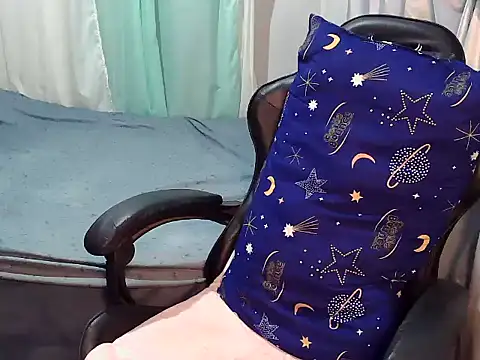 prettygirl ynna online show from 25, 7, 2026