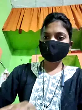 Cute aroshi online show from 1, 3, 2026