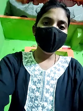 Cute aroshi online show from 12, 4, 2026