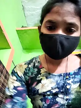 Cute aroshi online show from 6, 4, 2026