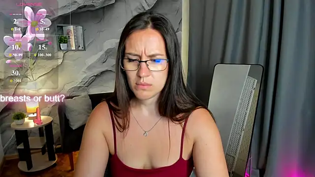 Snapshot of asti_bubbles chatting on 2, 7, 2026 asti bubbles online show from 2, 7, 2026