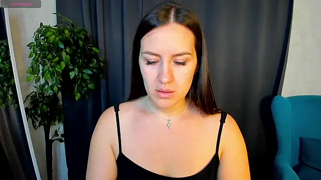 Snapshot of asti_bubbles chatting on 8, 6, 2026 asti bubbles online show from 8, 6, 2026