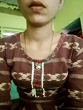 wifedesi7050 online show from 15, 4, 2026