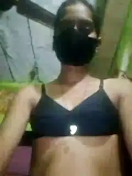 wifedesi7050 online show from 13, 4, 2026