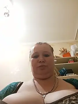KiraStanton online show from 30, 6, 2026