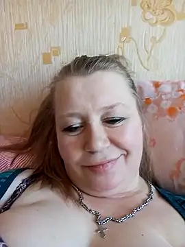 KiraStanton online show from 26, 4, 2026