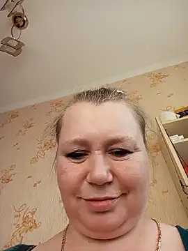 KiraStanton online show from 28, 2, 2026