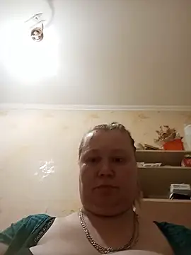 KiraStanton online show from 12, 6, 2026