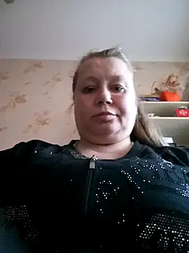 KiraStanton online show from 23, 4, 2026