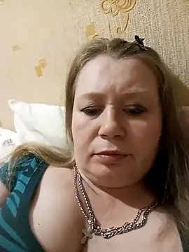 KiraStanton online show from 24, 3, 2026