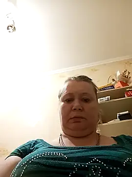 KiraStanton online show from 7, 4, 2026