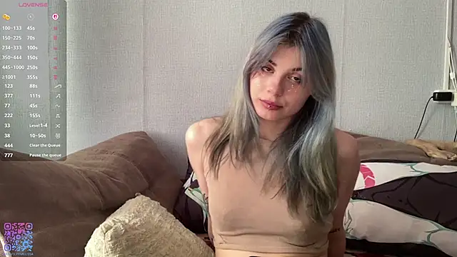 Emmibrilson online show from 24, 5, 2026