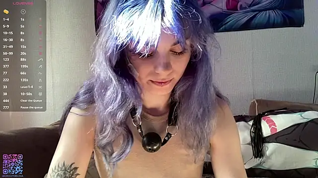 Snapshot of Emmibrilson chatting on 19, 6, 2026 Emmibrilson online show from 19, 6, 2026