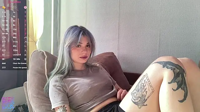 Emmibrilson online show from 23, 5, 2026