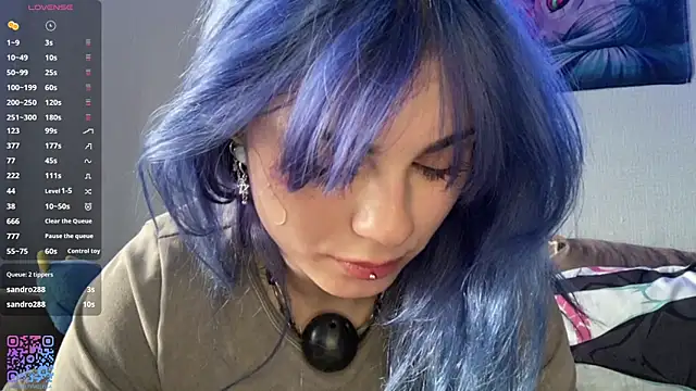 Snapshot of Emmibrilson chatting on 4, 7, 2026 Emmibrilson online show from 4, 7, 2026