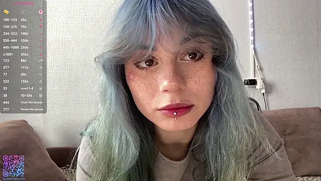 Emmibrilson online show from 3, 5, 2026