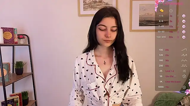 Lilian Merf online show from 17, 4, 2026