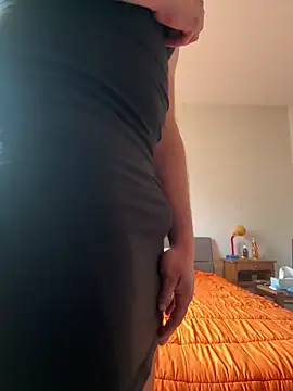 foudesexe23 online show from 10, 4, 2026