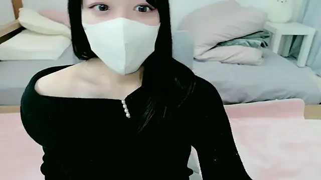 natsuka-chan online show from 7, 3, 2026