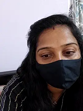 Shaliniqueen online show from 9, 6, 2026