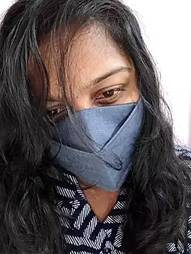 Shaliniqueen online show from 7, 7, 2026