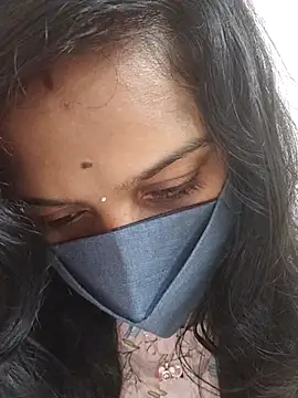 Shaliniqueen online show from 7, 7, 2026