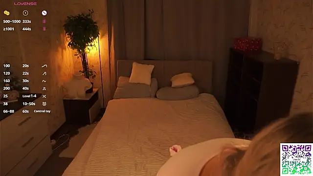 Snapshot of TeriSchabbing chatting on 26, 2, 2026 TeriSchabbing online show from 26, 2, 2026