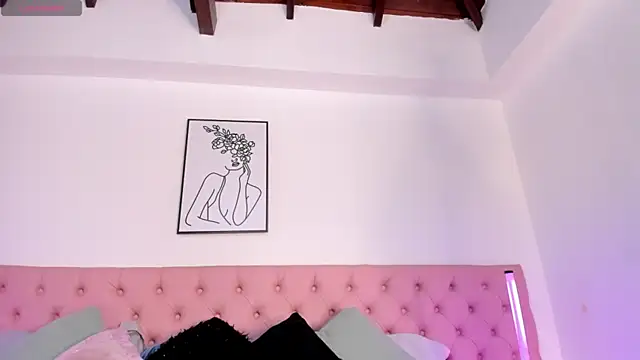 ZeynepYilmaz online show from 20, 3, 2026