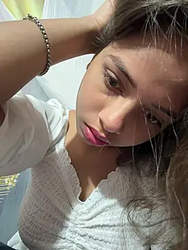 Snapshot of its_anuuu chatting on 28, 2, 2026 its anuuu online show from 28, 2, 2026