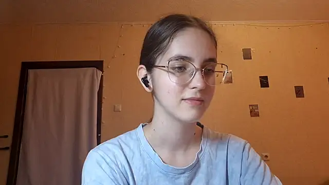 Snapshot of Katelemon chatting on 5, 7, 2026 Katelemon online show from 5, 7, 2026