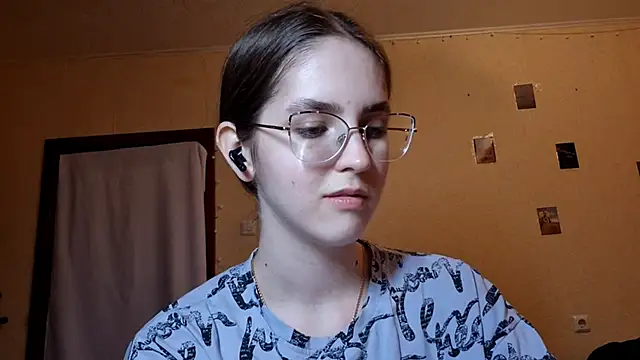 Katelemon online show from 22, 5, 2026