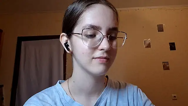 Katelemon online show from 17, 5, 2026
