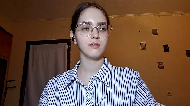 Katelemon online show from 23, 4, 2026