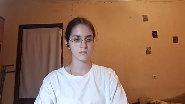 Snapshot of Katelemon chatting on 15, 7, 2026 Katelemon online show from 15, 7, 2026