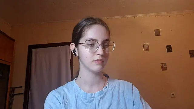 Snapshot of Katelemon chatting on 19, 6, 2026 Katelemon online show from 19, 6, 2026
