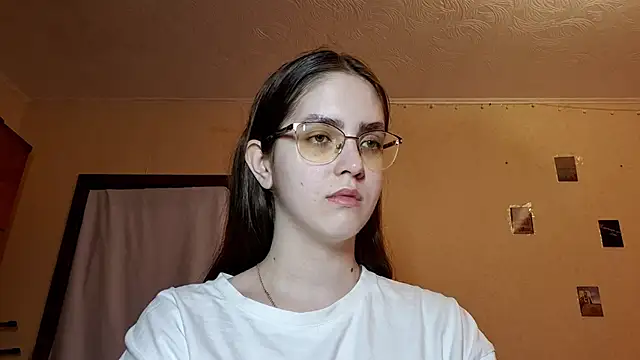 Katelemon online show from 2, 4, 2026