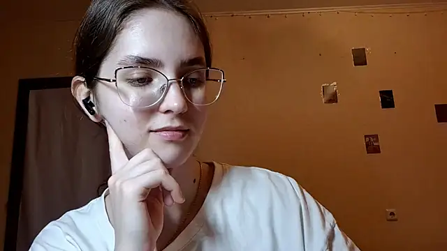 Katelemon online show from 13, 5, 2026
