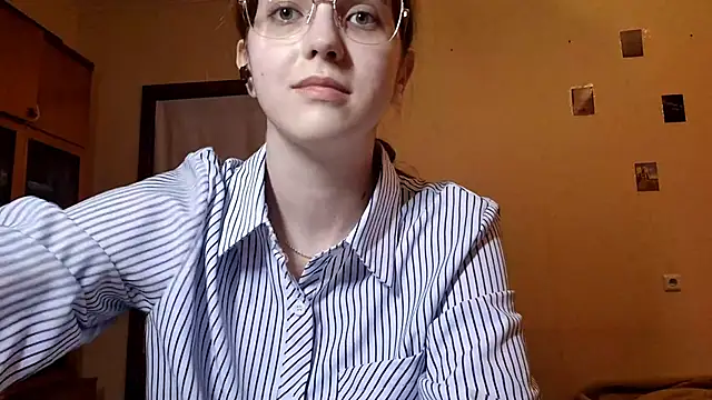 Katelemon online show from 23, 4, 2026