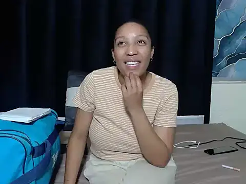 Snapshot of TemptedAngel chatting on 21, 2, 2026 TemptedAngel online show from 21, 2, 2026